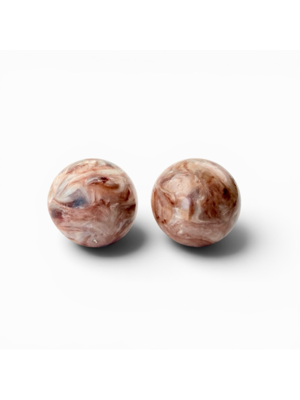 Vintage Marbled Thermo Resin Fakelite Clip On Earrings, Bakelite Style Swirl